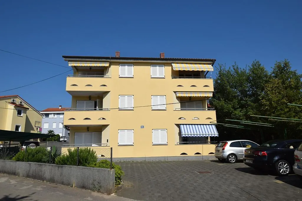 Apartment Acija Malinska